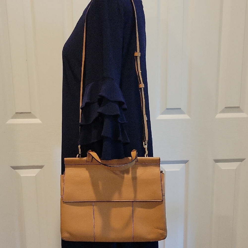 Tory Burch Tan Leather Shoulder Bag